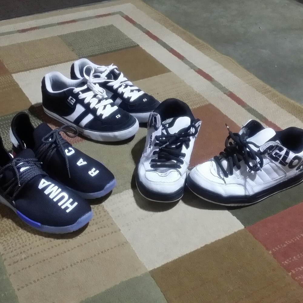 Globe shoes bundle